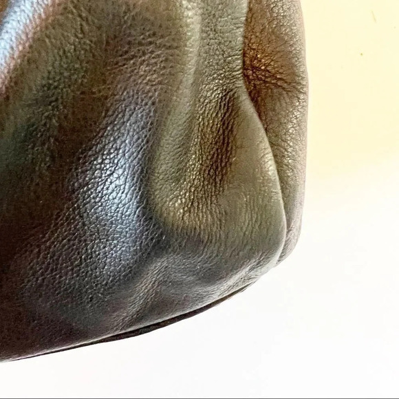 B Makowsky Smooth Glove Leather Satchel Shoulder Bag Signature Black Zip Top - Picture 5 of 13